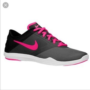 Women's Nike, Studio Trainer 2 Lace up Sneakers